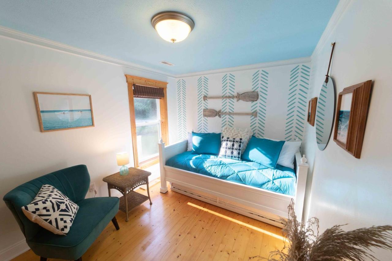 The Charming Glenn Cottage! Walk To Lake Michigan! Fennville Exterior photo