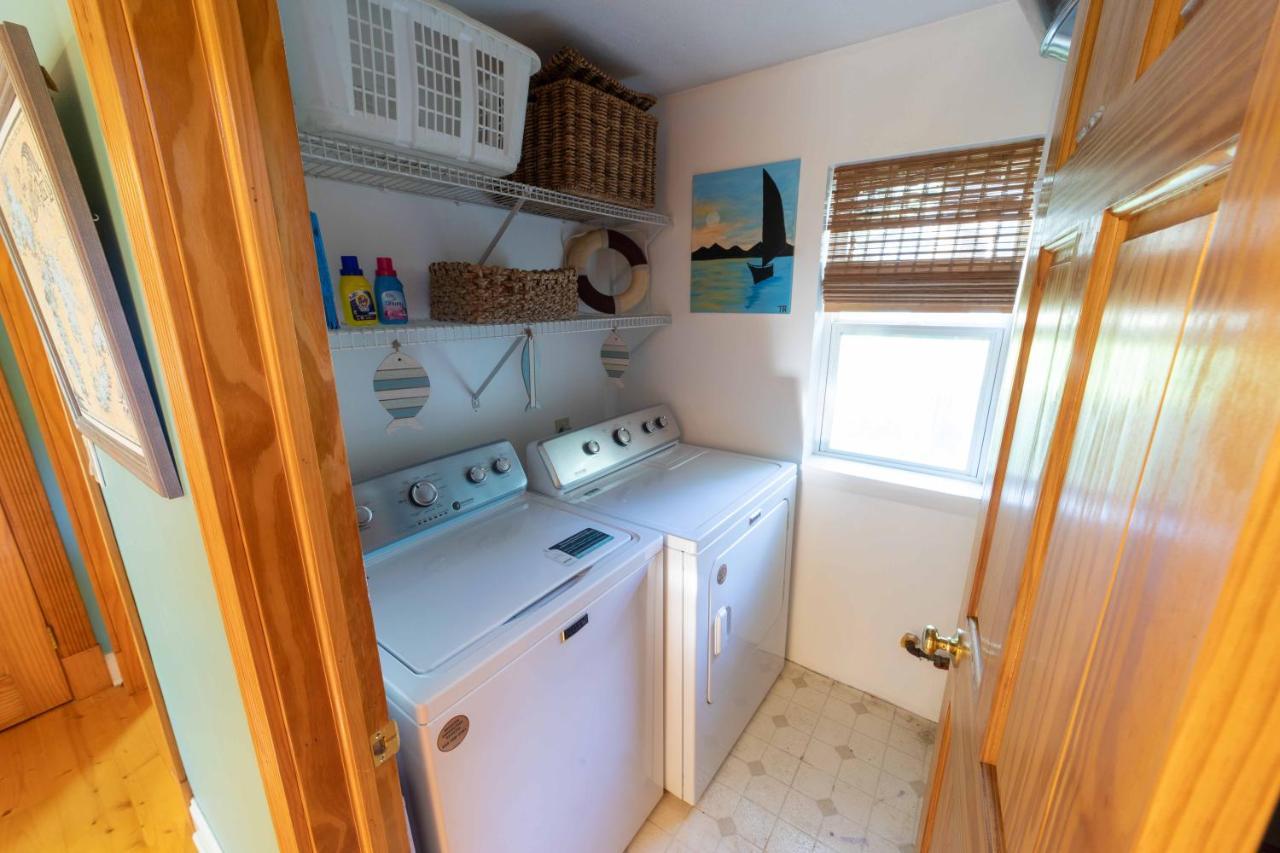 The Charming Glenn Cottage! Walk To Lake Michigan! Fennville Exterior photo