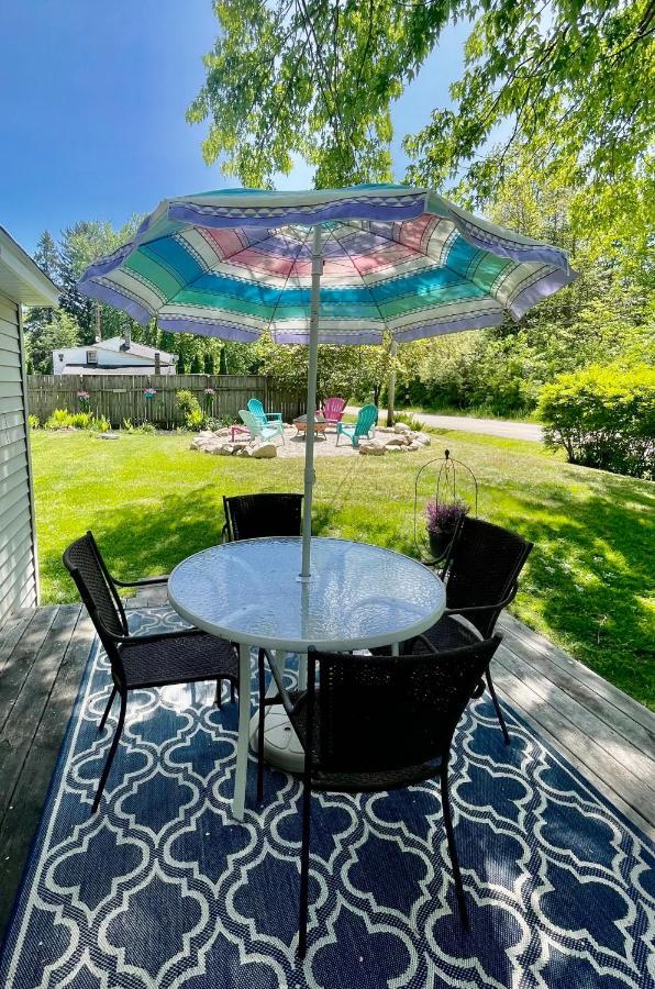 The Charming Glenn Cottage! Walk To Lake Michigan! Fennville Exterior photo